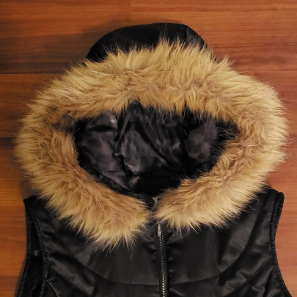 Women's 23rd St. Vest  size M - Picture 2 of 4